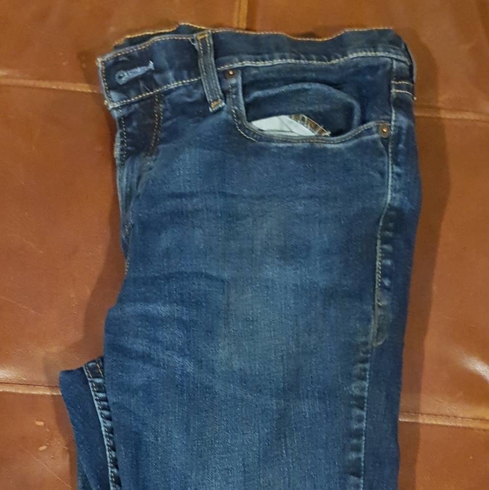 Jeans - Picture 2 of 4